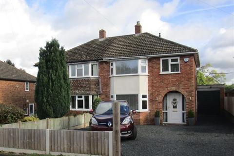 3 bedroom detached house to rent, Cowley Lane, Gnosall, Stafford