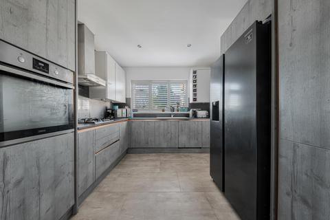 3 bedroom house for sale, Parkside Avenue, Bickley