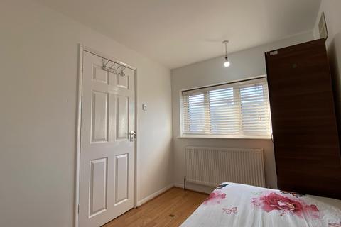 undefined, Gourney Grove, Grays RM16