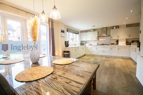 4 bedroom detached house for sale, Crosthwaite Gardens, Skelton-In-Cleveland