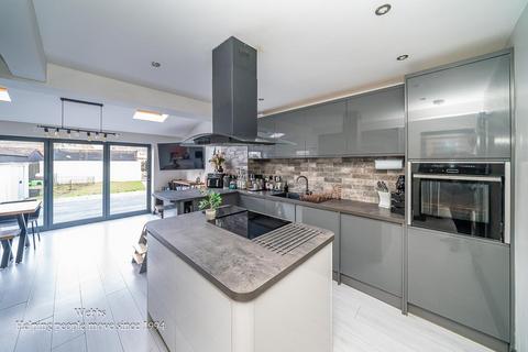2 bedroom semi-detached house for sale, Broad Lane, Walsall WS4