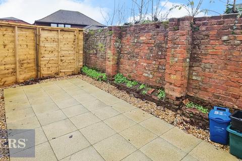 2 bedroom end of terrace house to rent, Fore Street, Silverton, Exeter