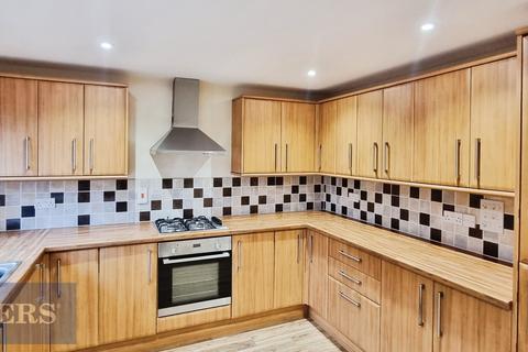 2 bedroom end of terrace house to rent, Fore Street, Silverton, Exeter