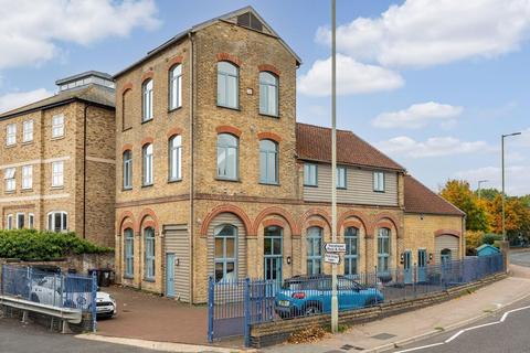 2 bedroom terraced house for sale, Watton Road, Ware SG12