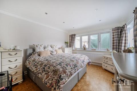 undefined, Brook Close, Romford