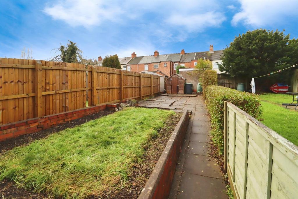 2f7c4205-Rear 20 Garden 201.JPG