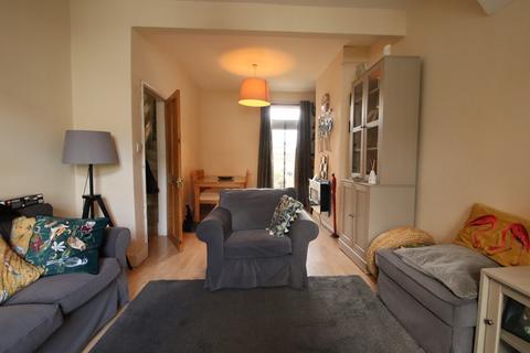 3 bedroom terraced house for sale, Winchester Road, London N9