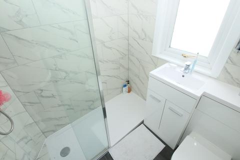 3 bedroom terraced house for sale, Winchester Road, London N9
