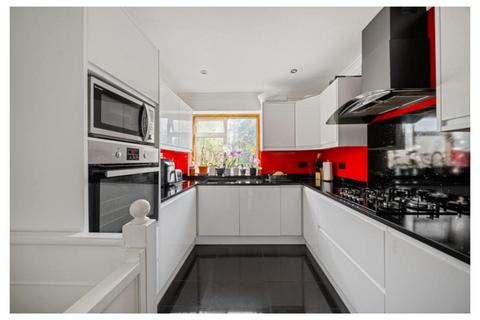 undefined, Broom Mead, Bexleyheath DA6