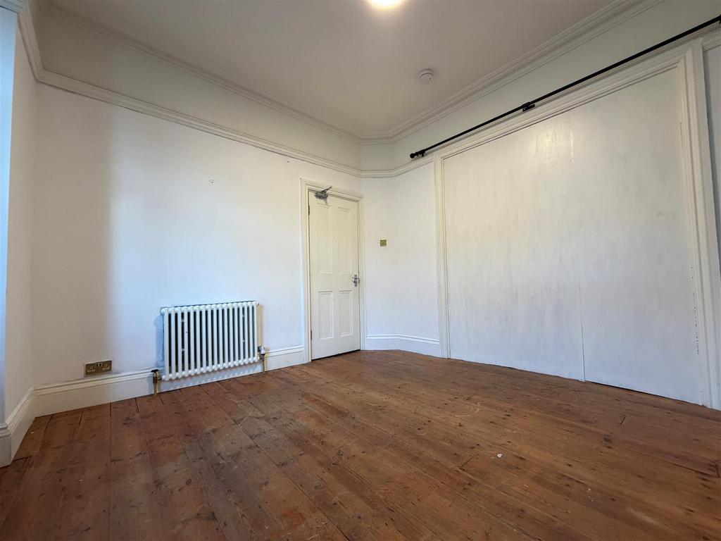 Reception Room 2.jpg