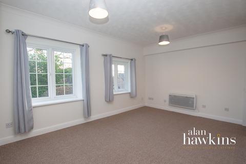 1 bedroom flat to rent, The Maltings, Royal Wootton Bassett, Wiltshire, SN4 7EZ