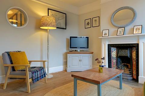 2 bedroom property for sale, Woodrolfe Road, Tollesbury, Maldon, CM9