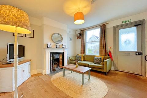 2 bedroom property for sale, Woodrolfe Road, Tollesbury, Maldon, CM9