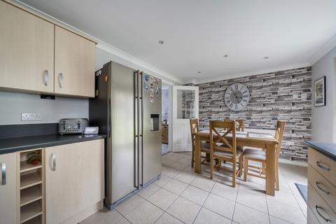 3 bedroom end of terrace house for sale, Pippin Close, Ash
