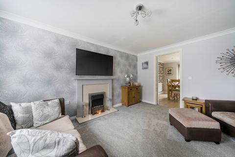 undefined, Pippin Close, Ash