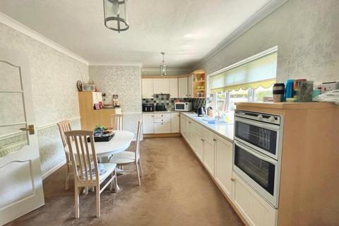 3 bedroom detached bungalow for sale, Furze Road, Weston-Super-Mare BS22