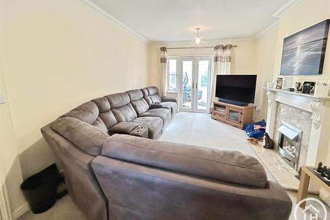 4 bedroom detached house for sale, Randle Way, Sittingbourne