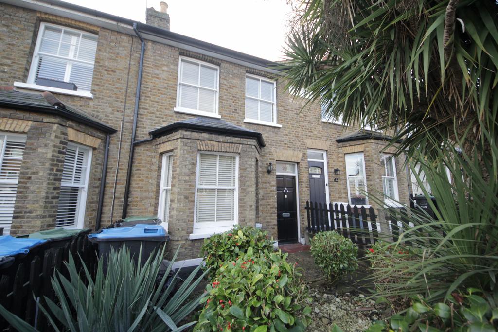 2 bedroom Terraced for rent