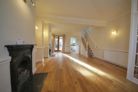 undefined, Vicars Moor Lane, Winchmore Hill, N21