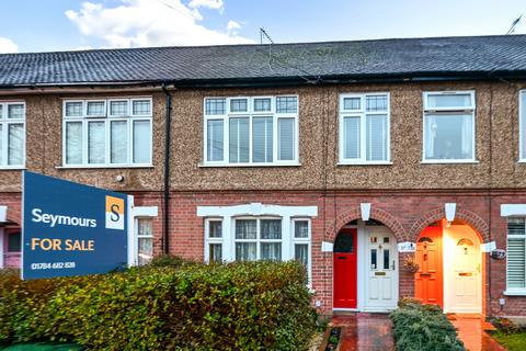 1 bedroom maisonette for sale, Avondale Avenue, Surrey TW18