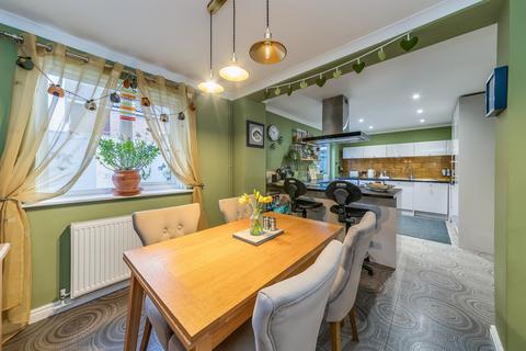 3 bedroom semi-detached house for sale, Penn Close, Abingdon OX14