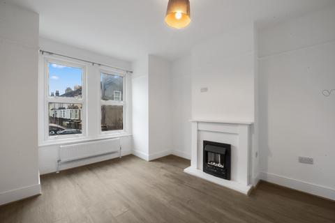 3 bedroom terraced house to rent, Fulwich Road, Dartford, Kent, DA1