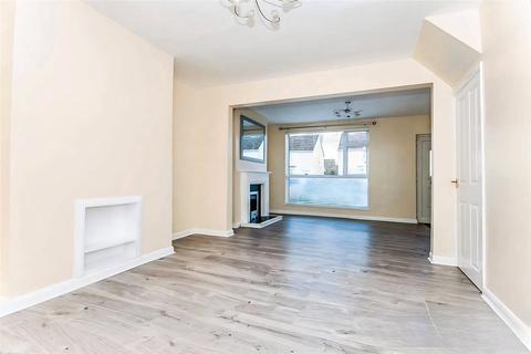 3 bedroom semi-detached house to rent, Granville Avenue, Wyberton, PE21