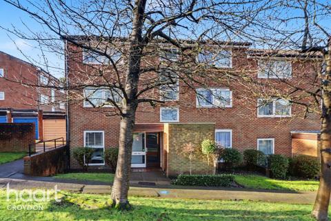 1 bedroom flat for sale, Chepstow Rise, Croydon