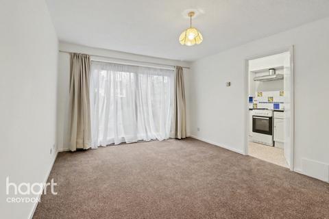 1 bedroom flat for sale, Chepstow Rise, Croydon
