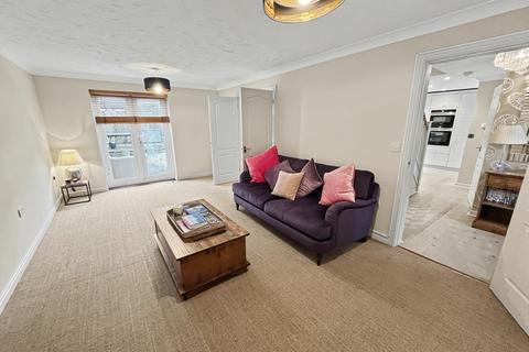 4 bedroom detached house to rent, Peacock Close, Easton NR9