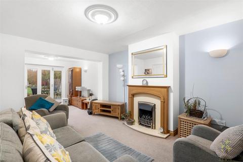 2 bedroom bungalow for sale, Merrybrook, Evesham WR11