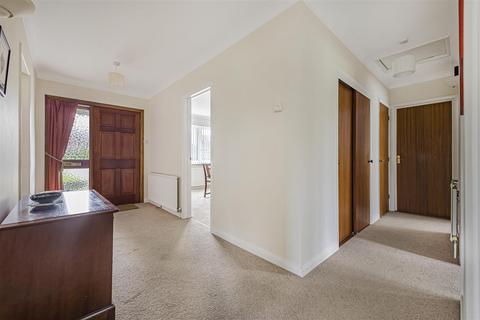 3 bedroom detached bungalow for sale, Sallows Shaw, Sole Street, Cobham,