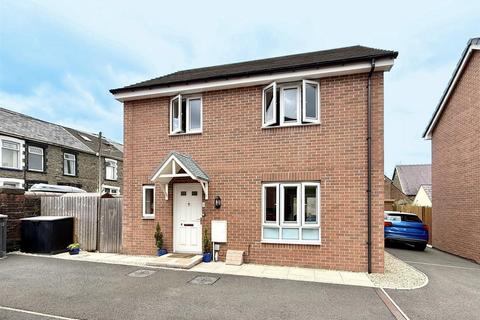 3 bedroom detached house for sale, Llys Clarence, Aberdare CF44