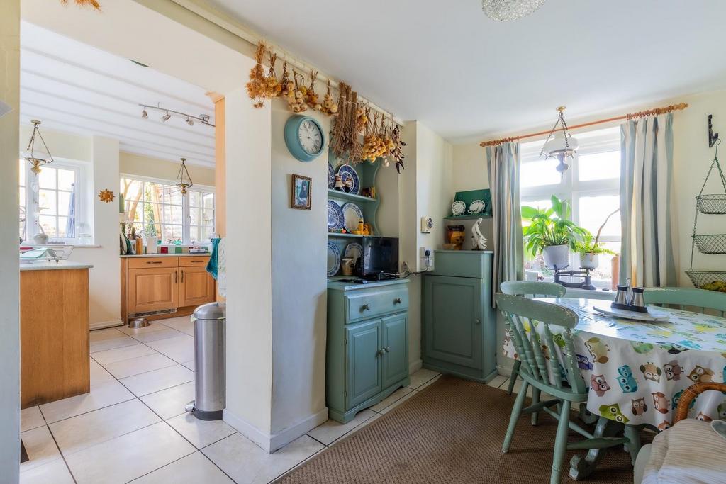 Breakfast Room