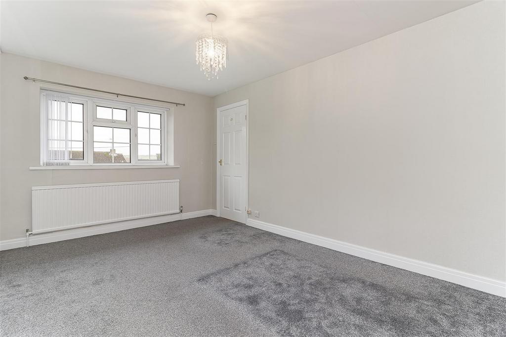 Master Bedroom - B.jpg