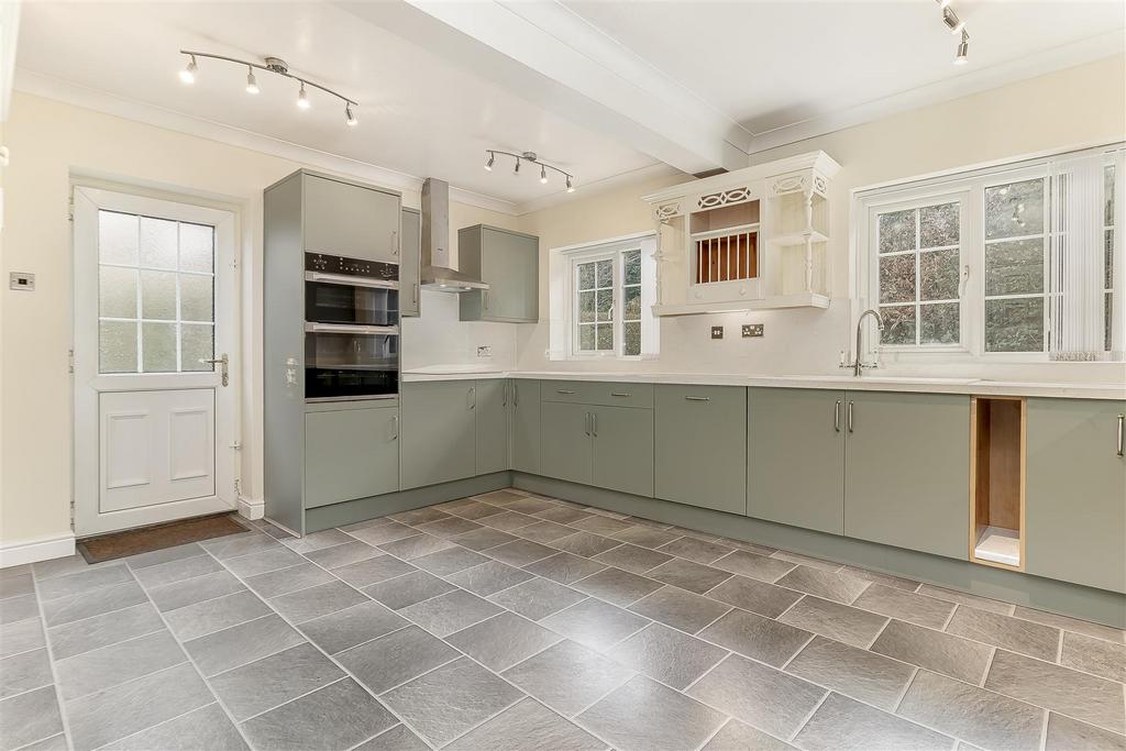 Dining Kitchen - A.jpg