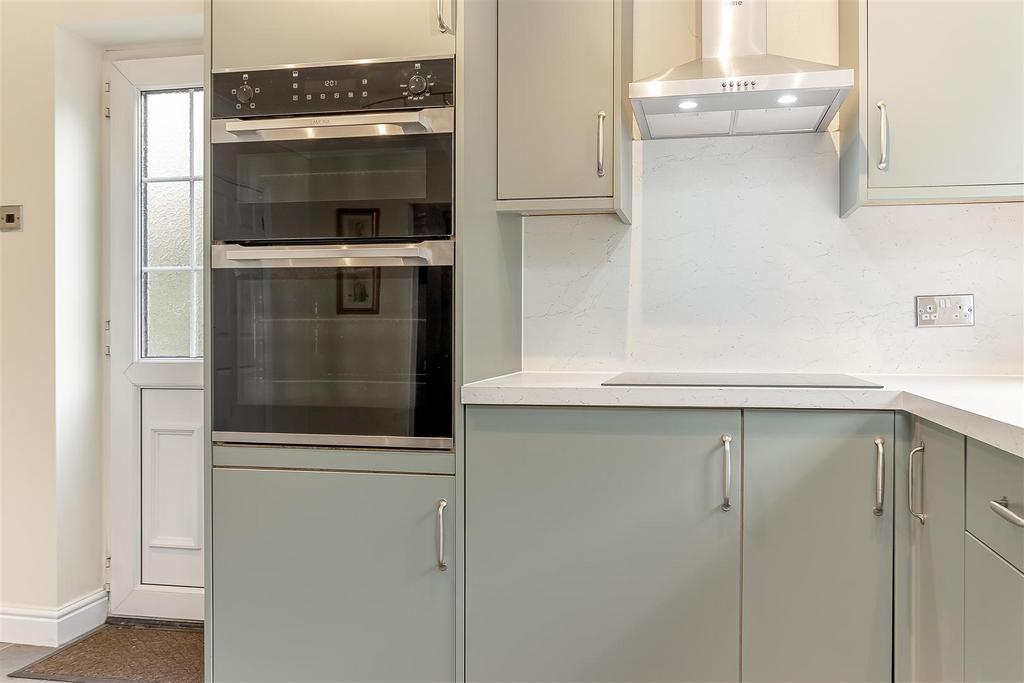 Dining Kitchen - D.jpg