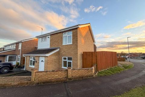 3 bedroom detached house to rent, Westminster Road, Wellingborough, NN8