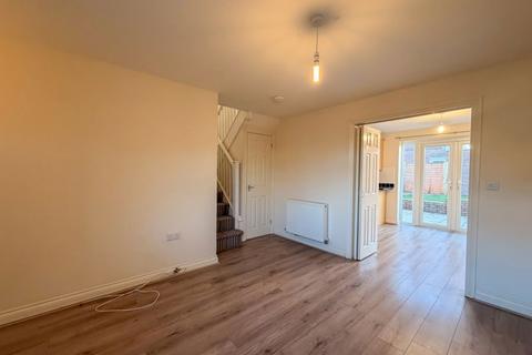 3 bedroom detached house to rent, Westminster Road, Wellingborough, NN8