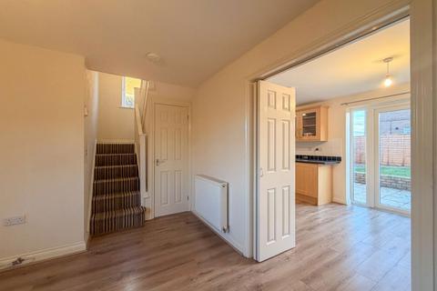 3 bedroom detached house to rent, Westminster Road, Wellingborough, NN8
