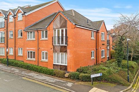 Charles Warren Close, Rugby, CV21
