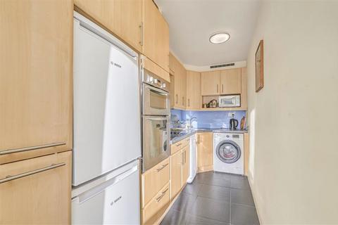 1 bedroom flat for sale, Renfrew Road, London SE11