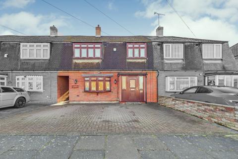 Broxburn Drive, South Ockendon, Essex, RM15