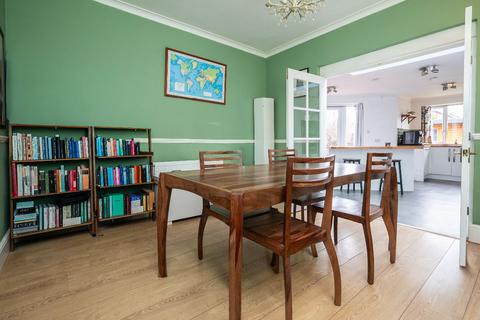 3 bedroom semi-detached house for sale, Richmond Road, Staines-upon-Thames