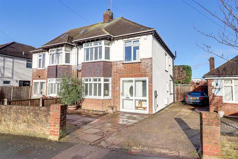 3 bedroom semi-detached house for sale, London Road, Leigh-on-Sea SS9