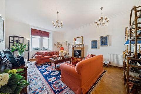 undefined, Flat 5, 16 Millig Street, Helensburgh, G84 9NP