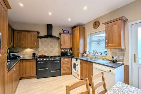 4 bedroom terraced house for sale, Straker Terrace, South Shields, NE34
