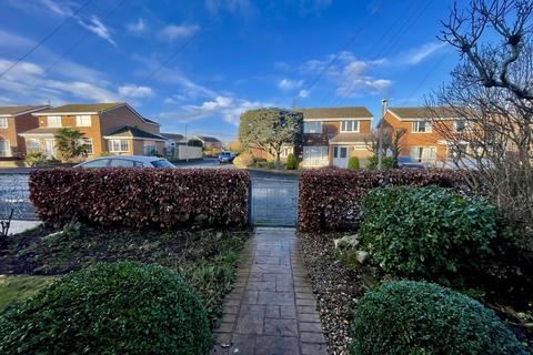 2 bedroom detached house to rent, The Nook, Blackpool FY3