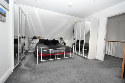undefined, Hannett Road, Canvey Island SS8