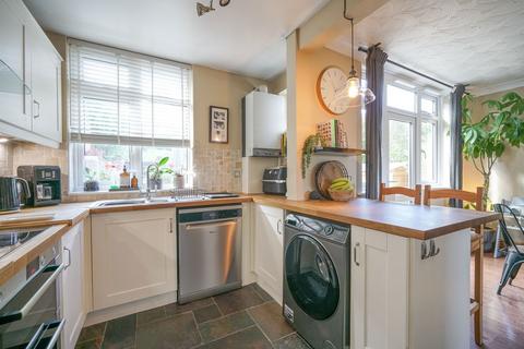 3 bedroom semi-detached house for sale, Seymour Road, Luton, LU1